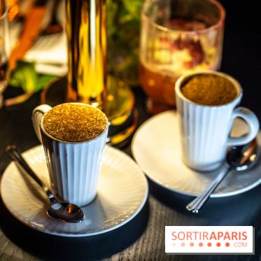 Monsieur Claude, le restaurant par Danny Khezzar à Rueil dans le 92 - amuse bouche - CAPPUCCINO DE POMME DE TERRE Purée de pomme de terre, siphon de pain grillé