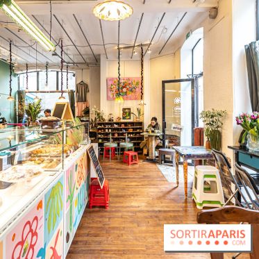 Hanoi 1988 flowers & Archives, le coffee shop vietnamien - fleuriste et atelier DIY - A7C03323