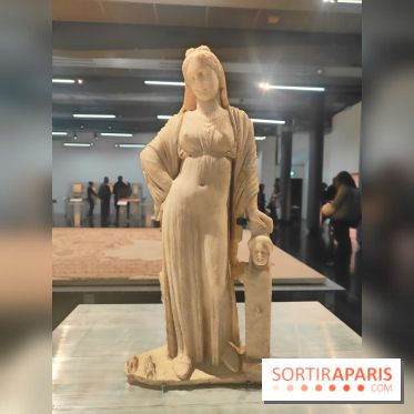 Trésors sauvés de Gaza : l'histoire de Gaza exposée à travers des vestiges archéologiques à l'IMA  - fotor 1743592237599