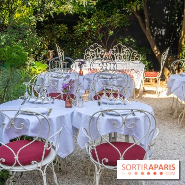 Terrasse de l'Hôtel Particulier, le jardin verdoyant au cœur de Montmartre - photo - A7C06366 HDR
