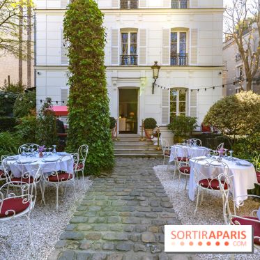 Terrasse de l'Hôtel Particulier, le jardin verdoyant au cœur de Montmartre - photo
