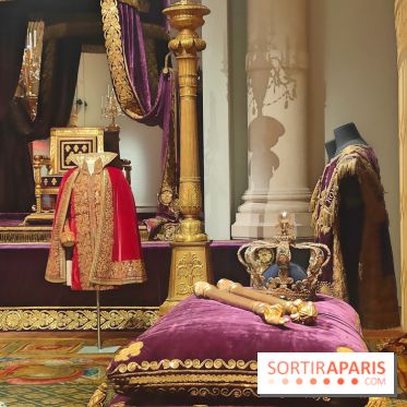 Le Dernier sacre : l'exposition immersive dans les coulisses d'un couronnement au Mobilier national