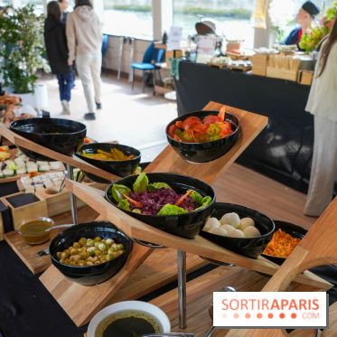 Brunch croisière à volonté sur la Seine – Le Diamant Bleu Paris
