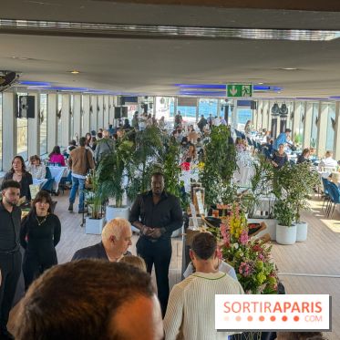 Brunch croisière à volonté sur la Seine – Le Diamant Bleu Paris