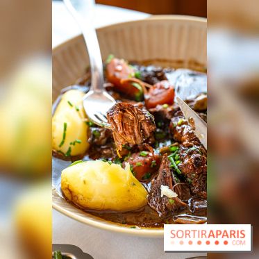 Margaux, le restaurant français typique, face à la Tour Eiffel - A7C09298