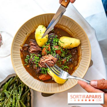 Margaux, le restaurant français typique, face à la Tour Eiffel - A7C09287