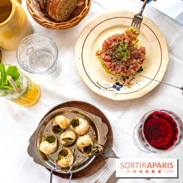 Margaux, le restaurant français typique, face à la Tour Eiffel - A7C09273