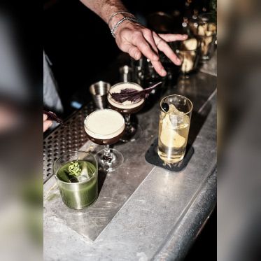 Une soirée unique pour déguster des cocktails insolites chez Monsieur Bleu - 9  DSF8214