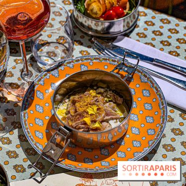 La terrasse estivale du Printemps Haussmann 2025 avec vue sur Paris et la Tour Eiffel  - image00022