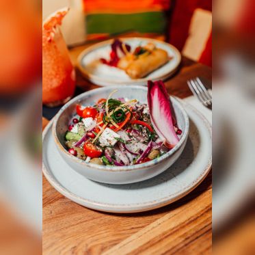 Paillettes Paris : un restaurant festif, une cuisine méditerranéenne  - 65fd539c6e00e