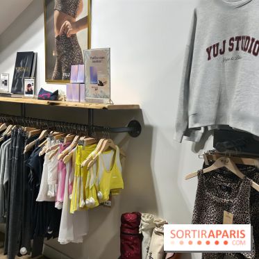 YUJ, les cours de yoga sous lumière infrarouge - nos photos - 895A009B 332A 4156 8395 18A0204D30F6