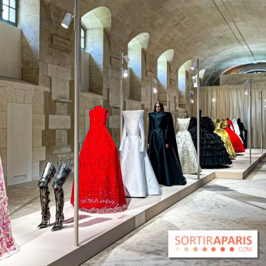 Balenciaga by Demna : l'exposition mode évènement (et gratuite !) au siège du groupe Kering