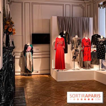 L'exposition couture gratuite de Chloé par Karl Lagerfeld, dans un sublime hôtel particulier