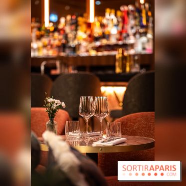 Frivole, restaurant festif, bar et terrasse cachée à Paris, les photos