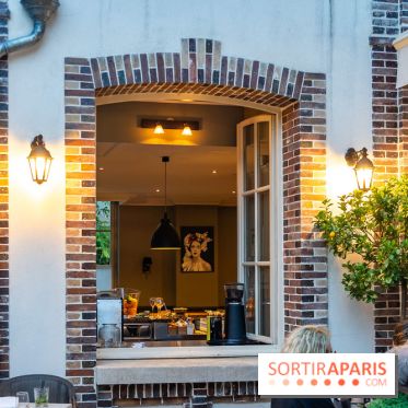 Le Café de la Paix à Bourron-Marlotte - 77 - A7C02657