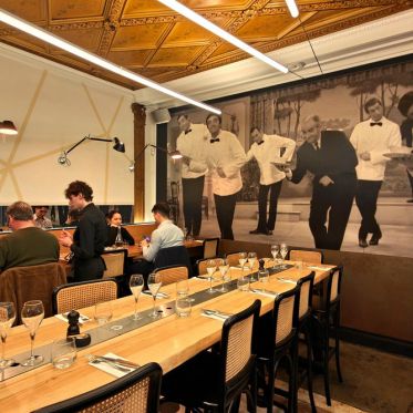 Canard et Champagne Paris 2 ème - restaurant canard et champagne salle grand restaurant