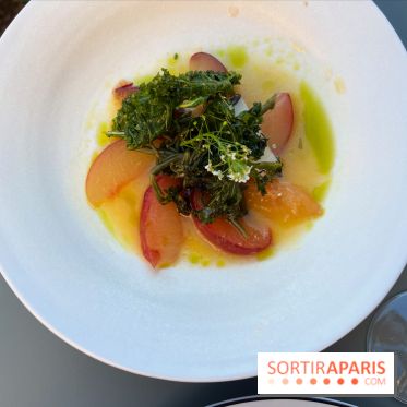 Joli, Musée Carnavalet - Salade pêches kale