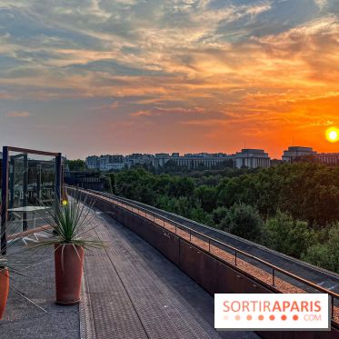 Bar Les Ombres : cocktails & tapas sur le rooftop du Musée du Quai Branly avec vue sur la tour Eiffel - IMG 4215 jpg 2