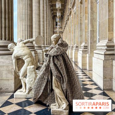 Paris Design Week 2025 : Le Labyrinthe, l'installation monumentale et mode à l'Hôtel de la Marine - IMG 7018 jpg