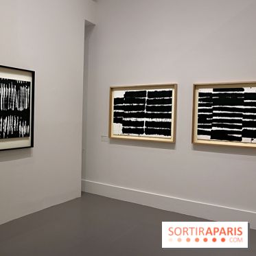 Pierre Soulages : nos photos de son exposition et de ses peintures sur papier à voir au Musée du Luxembourg