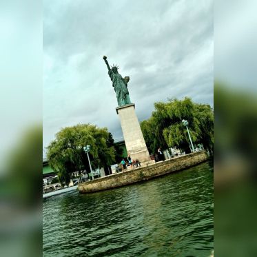 Jour de Fête
Croisière sur Seine