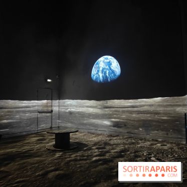 Destination Lune : un voyage immersif dans les étoiles à l'Atelier des Lumières - photos - fotor 1758652908213