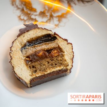 La Bûche et la galette des roi du George V par Michael Bartocetti et Guillaume Cabrol