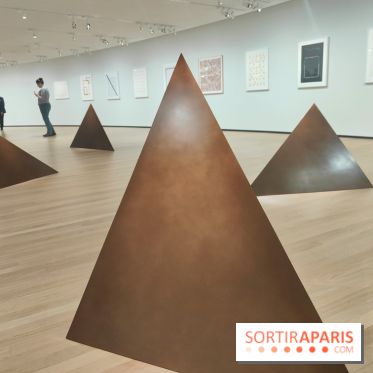 Minimal, quand l'art va à l'essentiel : l'exposition de la Bourse de Commerce se dévoile