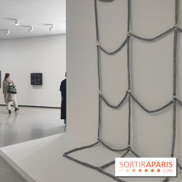 Minimal, quand l'art va à l'essentiel : l'exposition de la Bourse de Commerce se dévoile