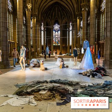 Exposition street-art et mode gratuit dans une chapelle à Paris : à la Croisée des Arts - photos - A7C09002