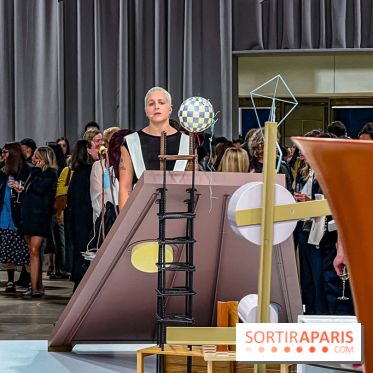 Art Basel Paris 2025: 30 Blizzards, l'exposition gratuite d'Helen Marten et Miumiu au Palais d’Iéna - 61AB2A88 9B2B 4400 BE3D 8D81B9873427