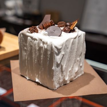 Bûches de Noël et créations de Fête d'Arnaud Larher 2025