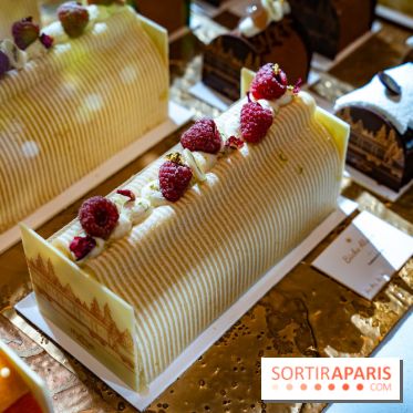 Bûche de Noël Lenôtre 2025 : Le train des Merveilles et les créations de fête - photos