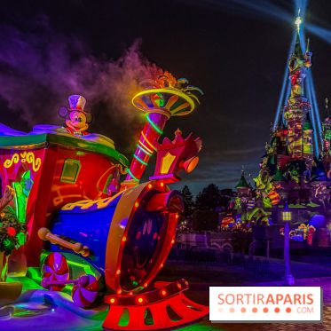 Noël à Disneyland Paris : Disney's Enchanted Christmas - Parade