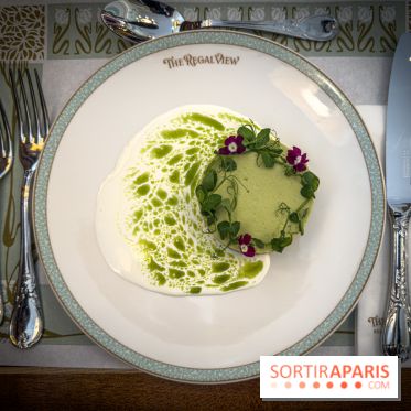 The Regal View - entrée