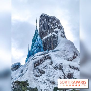 World of Frozen - Montagne Palais de Glace