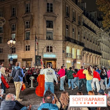 Illuminations de Noël 2025 : Julien Cohen organise un flash mob géant avec 300 musiciens à Paris