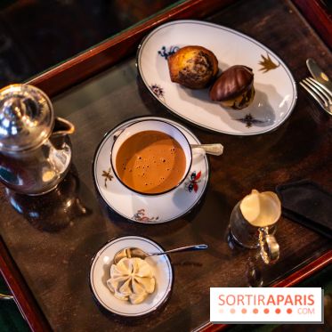 Le chocolat chaud signature 2025 de La Réserve Paris