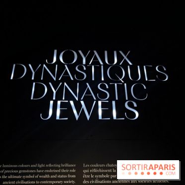 Joyaux dynastiques : une exposition qui brille de mille feux à l'Hôtel de la Marine à Paris - fotor 1765278492208