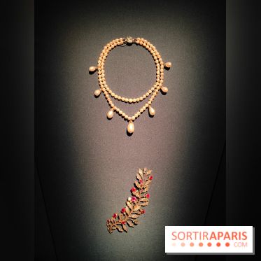 Joyaux dynastiques : une exposition qui brille de mille feux à l'Hôtel de la Marine à Paris - fotor 1765278910185