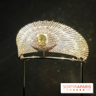 Joyaux dynastiques : une exposition qui brille de mille feux à l'Hôtel de la Marine à Paris