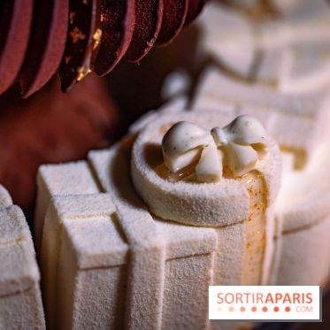 Bûche de Noël Cheval Blanc 2025 : Maxime Frédéric dévoile un sapin exceptionnel - photos - A7C02781