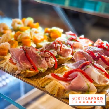 La Halle de l'Arsenal - Biltoki à Rueil-Malmaison, les photos du food court