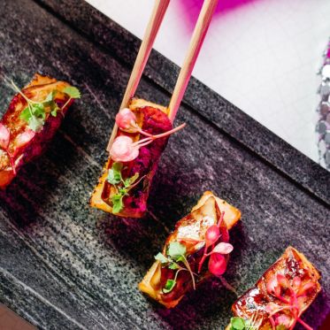 Miss KŌ ORIGINS : un réveillon en trois temps sur les Champs-Élysées - 2