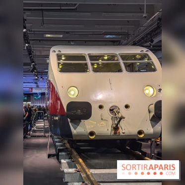 Salon Rétromobile 2026 à Paris - train Bugatti