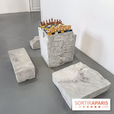 Exposition Un Siècle d'Echecs à la Galerie Perrotin