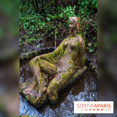 La source de l'Yvette : une statue mystérieuse dans les Yvelines