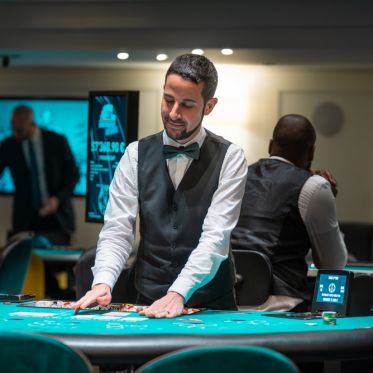 Paris Élysées Club : temple du jeu dans la capitale  - DSC06607 Enhanced NR (1).jpg