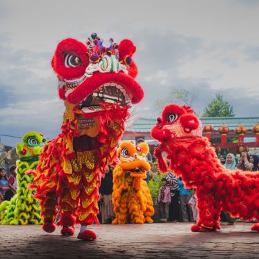 Nouvel An Lunaire à l’Hippodrome Paris-Vincennes : l’Année du Cheval en fête - iStock 2202923750