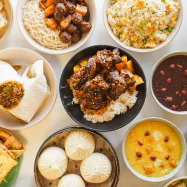 Nouvel An Lunaire à l’Hippodrome Paris-Vincennes : l’Année du Cheval en fête - iStock 2212832581